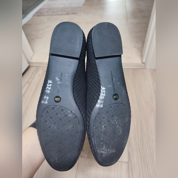 Antonio Melani Black Flats size 8.5 - Picture 2 of 3